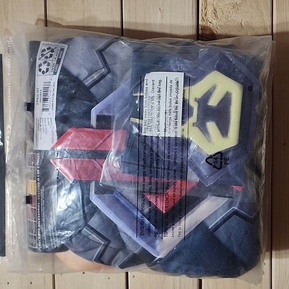 He-Man Costume  Boys Size 8 Medium Nwot - Picture 5 of 6